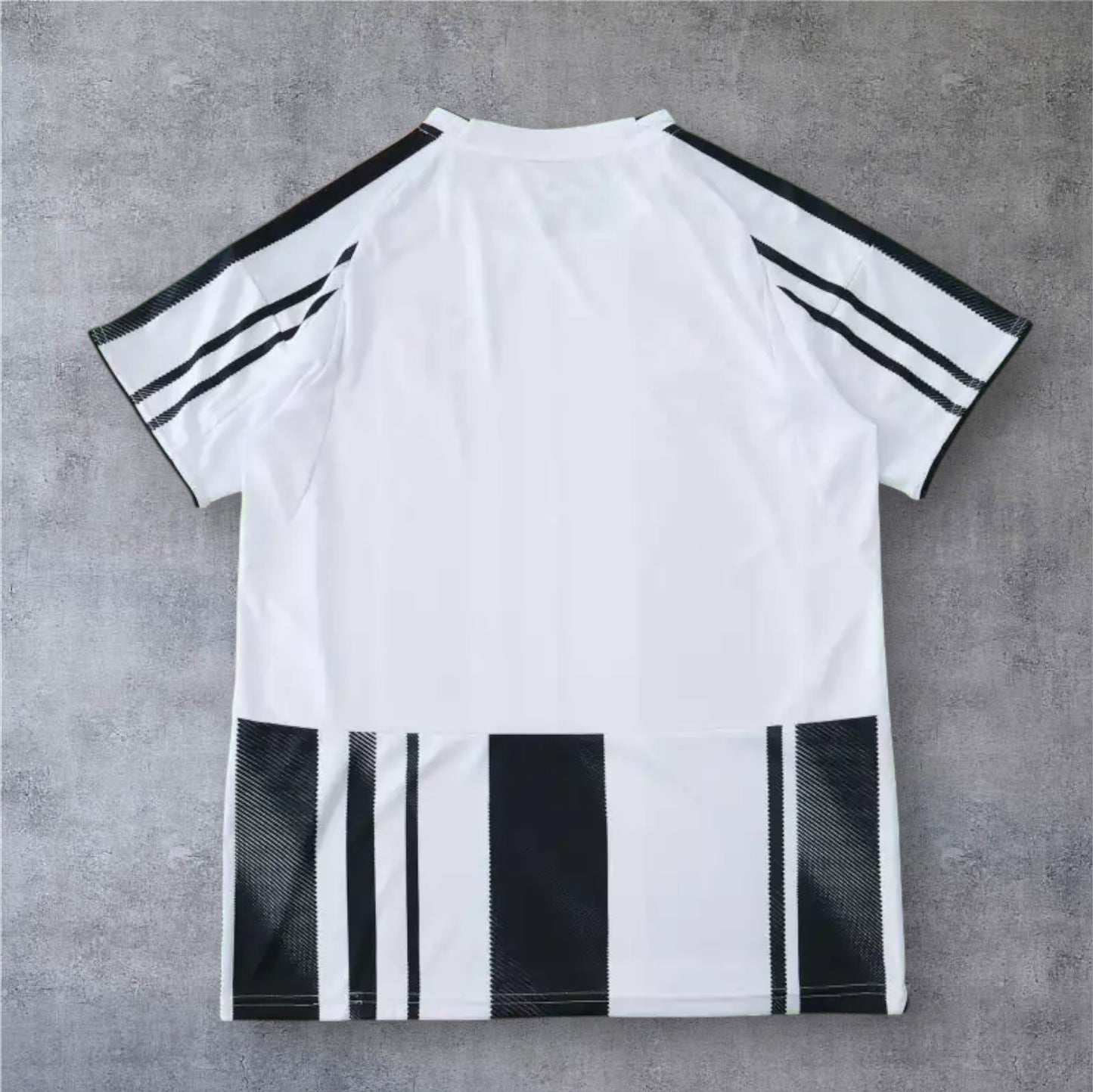 25-26 season Juventus F.C. home - Player version