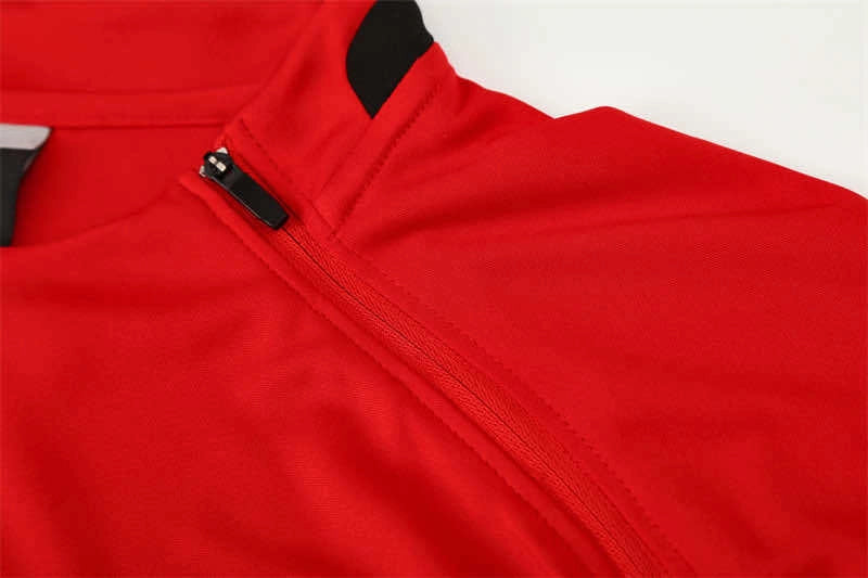 02-03 season Manchester United F.C. red Half pull training suit