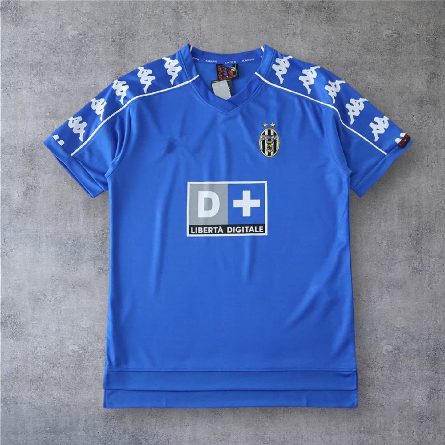 99-00 season Juventus F.C. away retro - Fan version