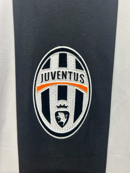 04-05 season Juventus Home Retro - Fan version