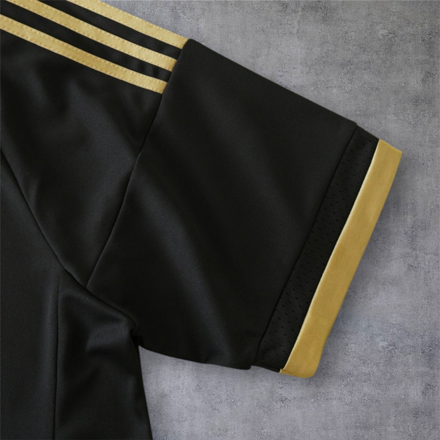 15-16 season Juventus F.C. third Retrò - Fan version